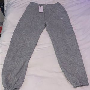 Nike womens grey sweatpants size M